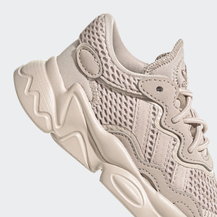 Sapatos Taupe Adidas Ozweego