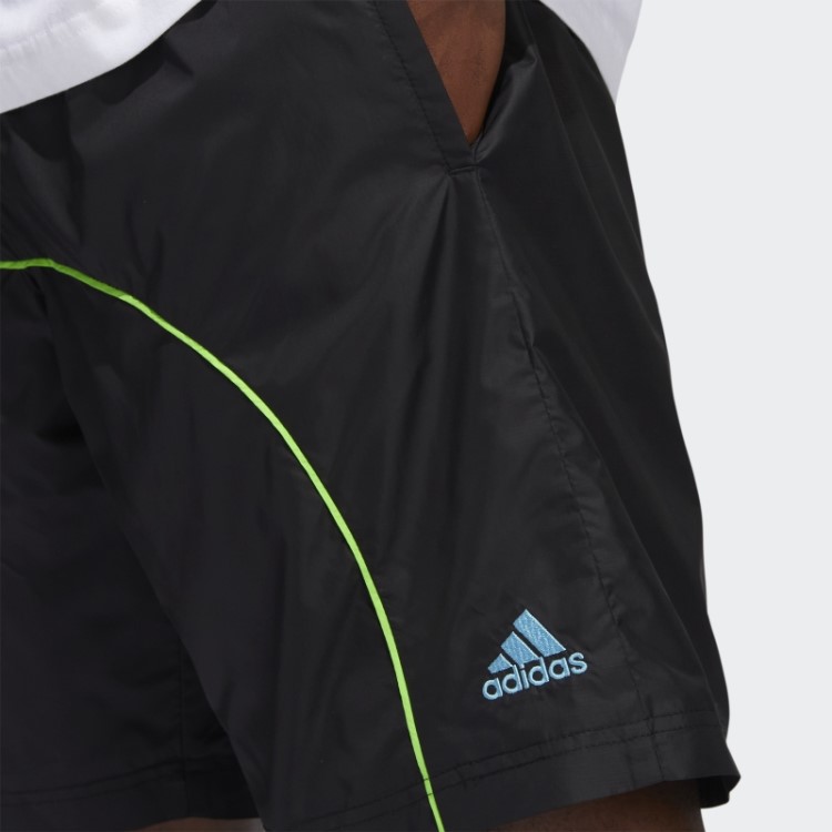 Bermuda Preta Adidas Trae