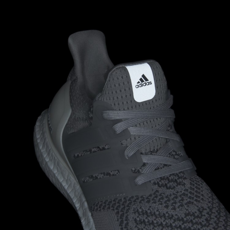 Tênis Ultraboost 1.0 Cinza Adidas