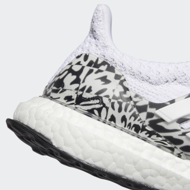 Tênis Adidas Ultraboost 5 Dna Branco