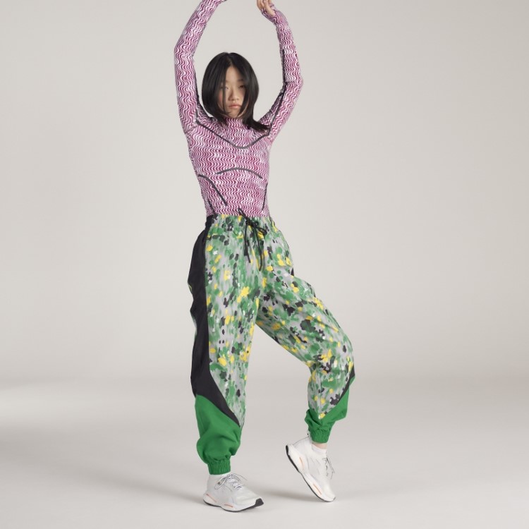 Calça Preta Adidas By Stella Mccartney Estampada Quente
