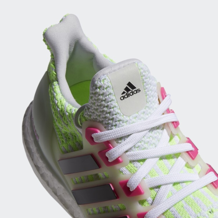Tênis Branco Ultraboost 5 Dna Adidas