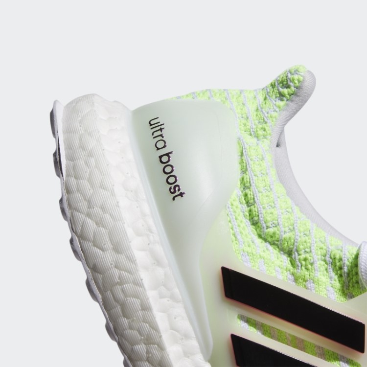 Tênis Branco Ultraboost 5 Dna Adidas