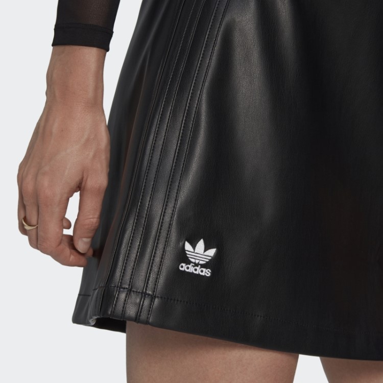 Saia De Couro Sintético Adicolor Trefoil Preta Adidas