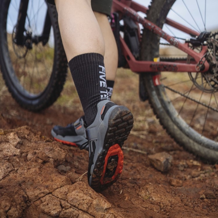 Tênis De Mountain Bike Vermelho Adidas Five Ten Trailcross