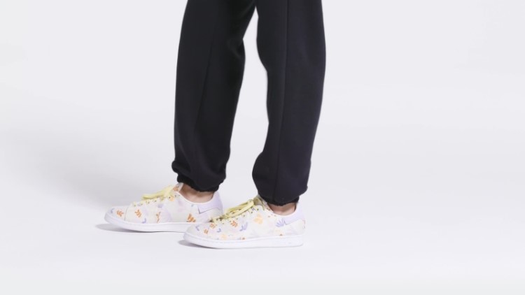 Sapatos Adidas Stan Smith De Tonalidade Roxa