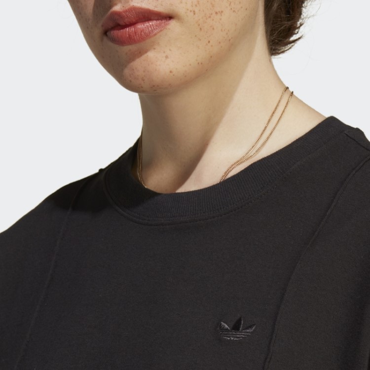 Camiseta Premium Essencial Adidas Preta