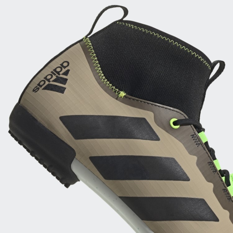 Tênis De Ciclismo Tom Bege Cascalho Adidas
