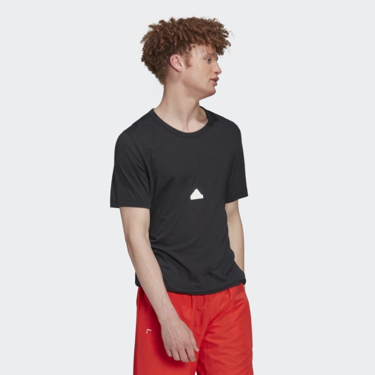 Elegante Camiseta Adidas Preta
