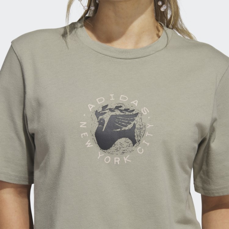 Camiseta Prateada Adidas New York Pigeon Crop Fashion