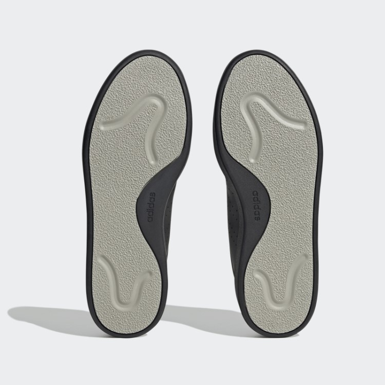 Tênis Preto Adidas Nova