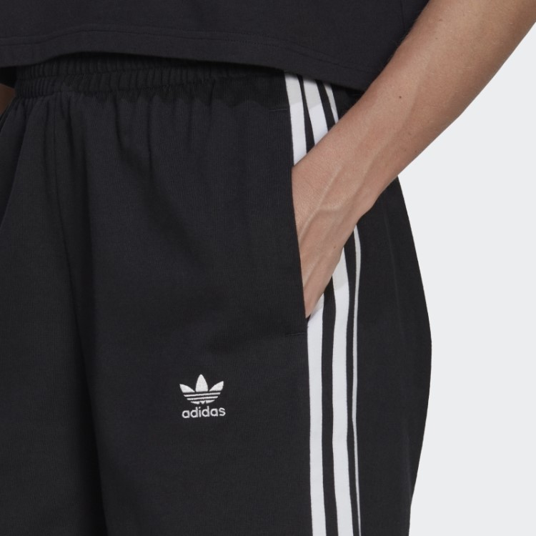 Bermuda Adicolor Classics Preta Adidas