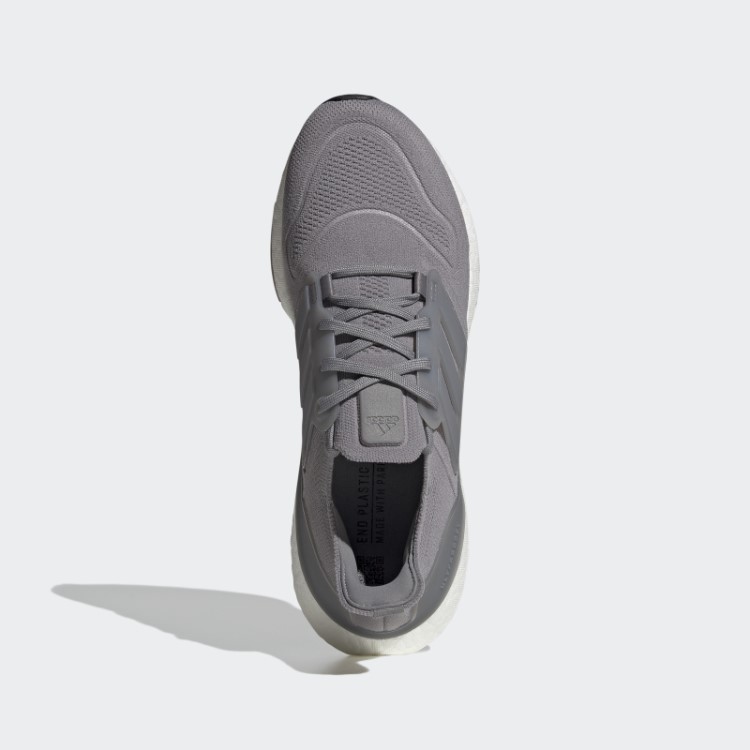 Tênis Adidas Ultraboost Cinza 22