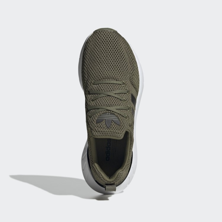 Tênis Adidas Olive Swift Run 22