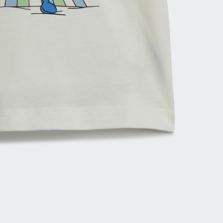 Camiseta Branca Adidas Com Estampa Gráfica
