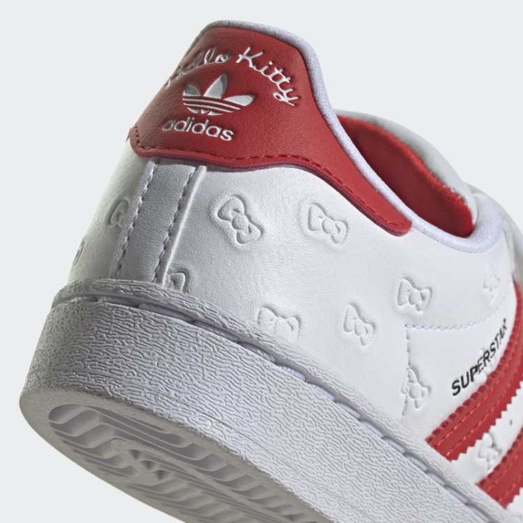 Sapatos Hello Kitty Superstar Adidas Branco