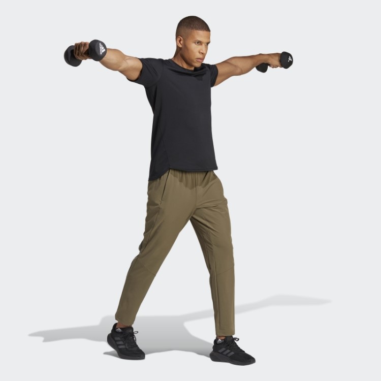 Projetado Para Treinar Corredores Hiit Da Série Profissional Com Curadoria De Cody Rigsby Adidas Olive