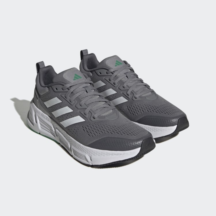 Tênis De Corrida Adidas Cinza Questar