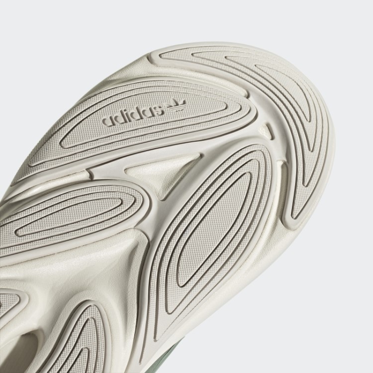 Tênis Adidas Ozelia Verde Prata