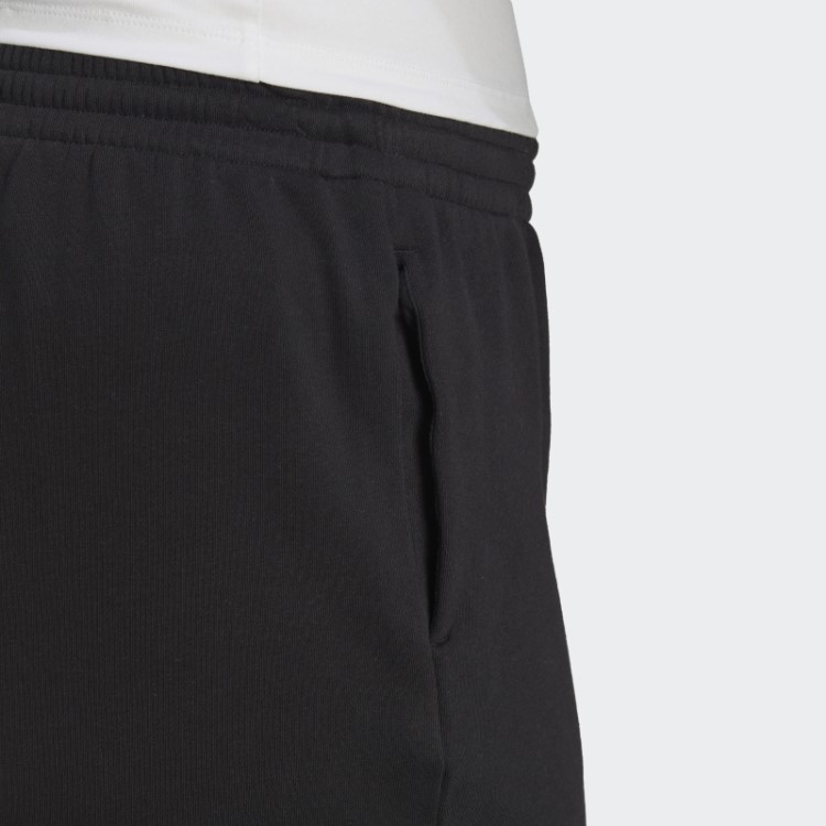 Short Adidas Preto Adicolor Essentials (tamanho Grande)