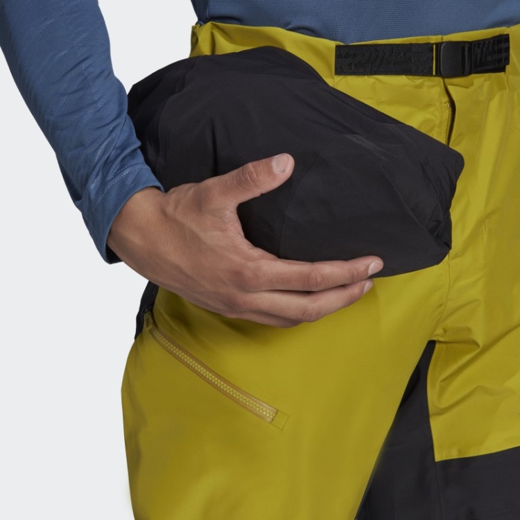 Jaqueta Preta Terrex Techrock Gore-tex Pro Adidas