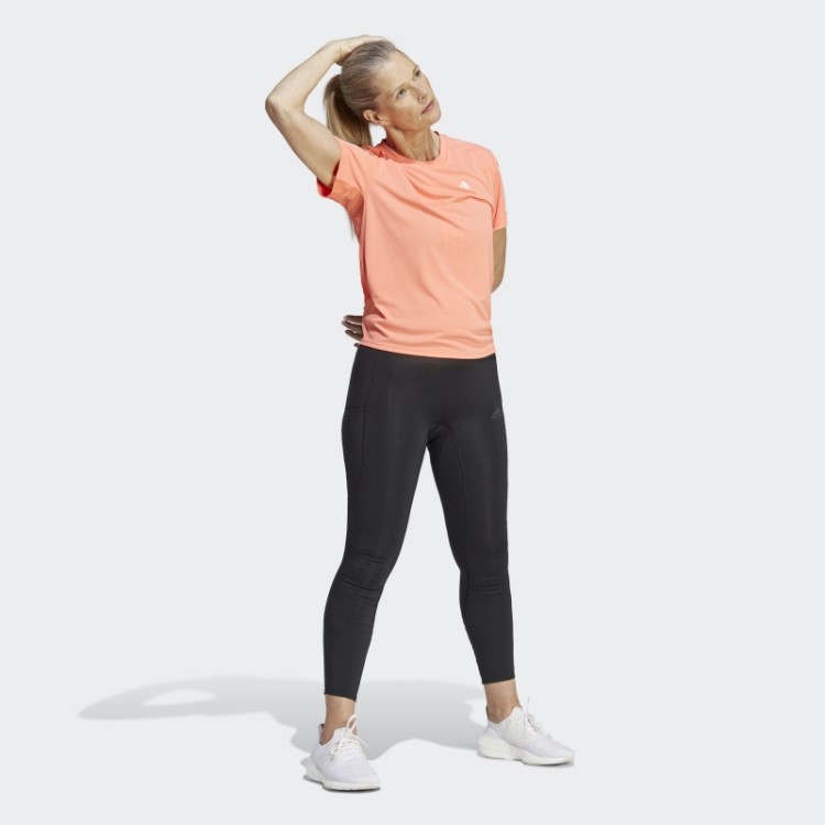 Adidas Possui A Camiseta Run Coral