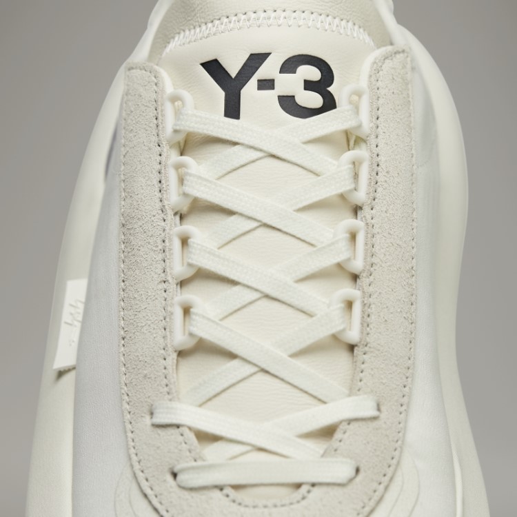 Elegante Y-3 Makura Adidas