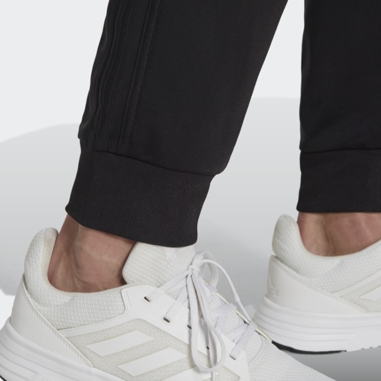 Calça Esportiva Adidas Essentials Preta Com As Três Listras