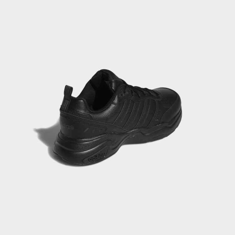 Sapatilha Preta Adidas