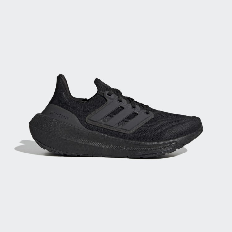 Tênis Preto Ultraboost Leve Adidas