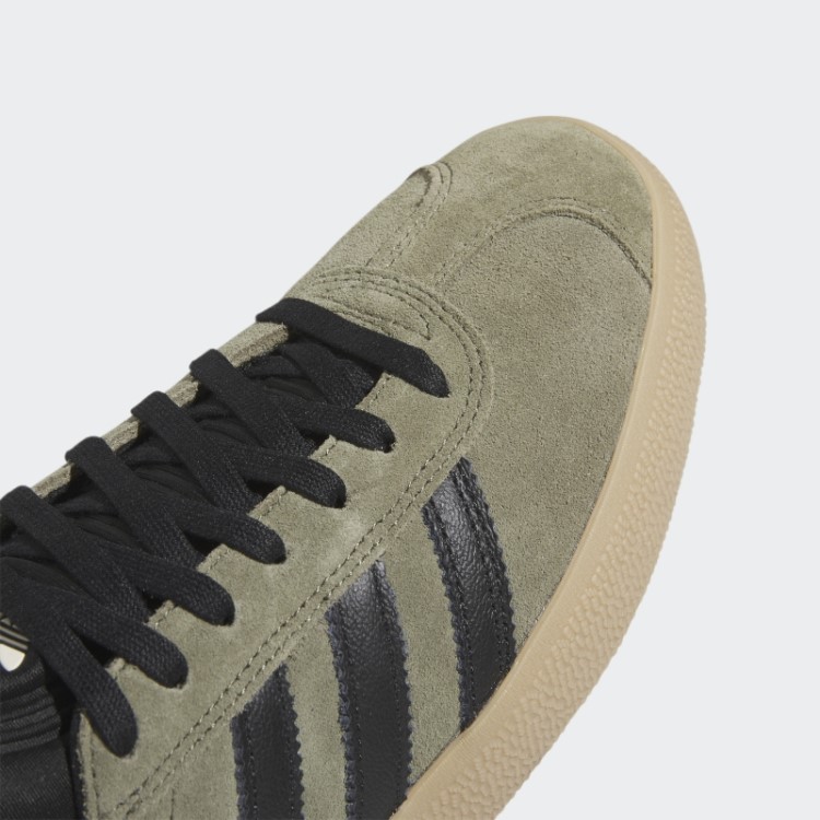 Tênis Adidas Olive Gazelle Adv
