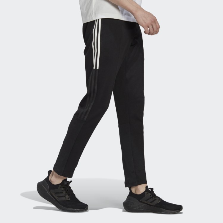 Calça Jogger Preta Com As Três Listras Adidas