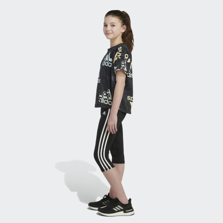 Camiseta Oversized Brand Love Manga Curta Preta Adidas