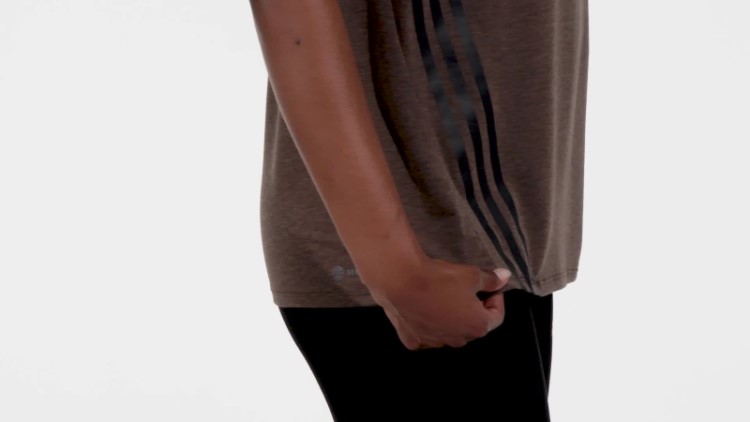Camiseta Com As Três Listras Trainicons Marrom Adidas