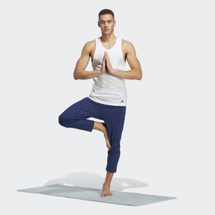 Regata Branca Adidas Yoga Base Training