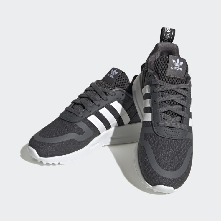 Elegantes Sapatos Pretos Adidas Multix