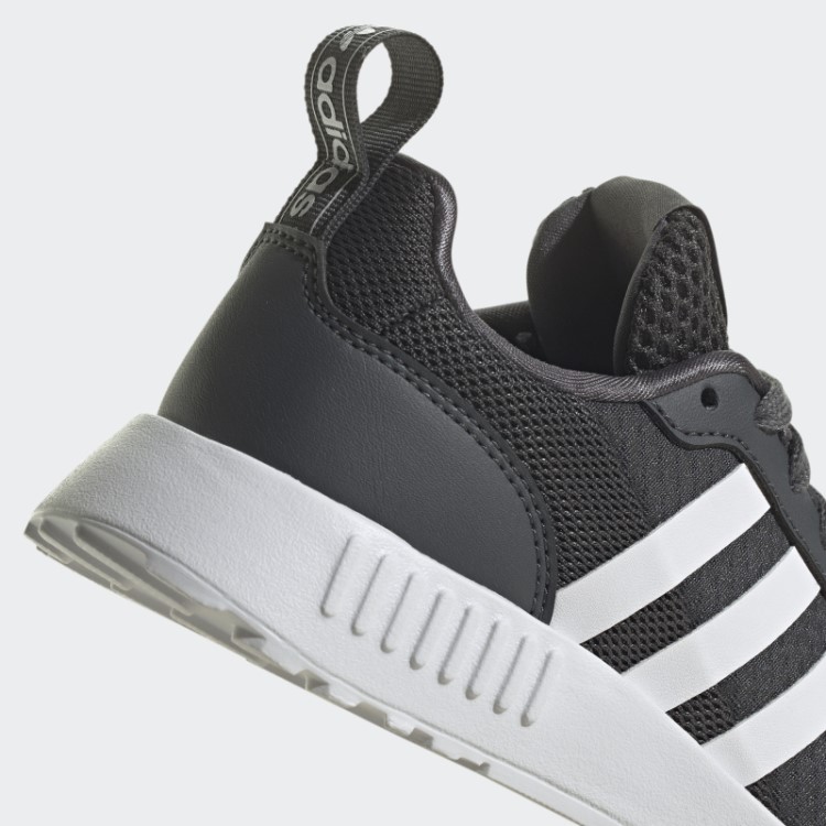 Elegantes Sapatos Pretos Adidas Multix