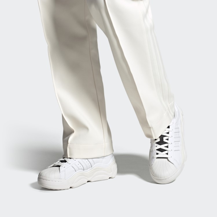 Tênis Superstar Millencon Adidas Branco