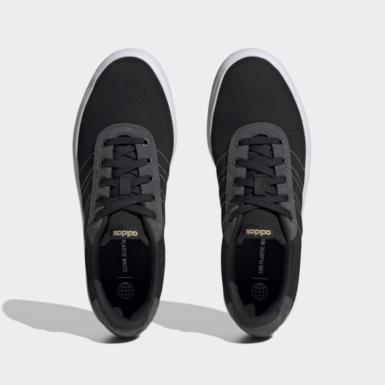 Tênis Adidas Vulc Raid3r Com As Três Listras Pretas