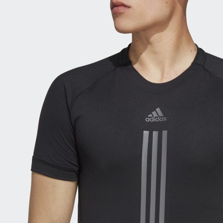 Camiseta Preta Adidas Alphastrength