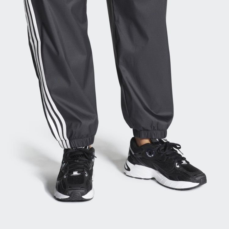 Sapato Preto Adidas Astir