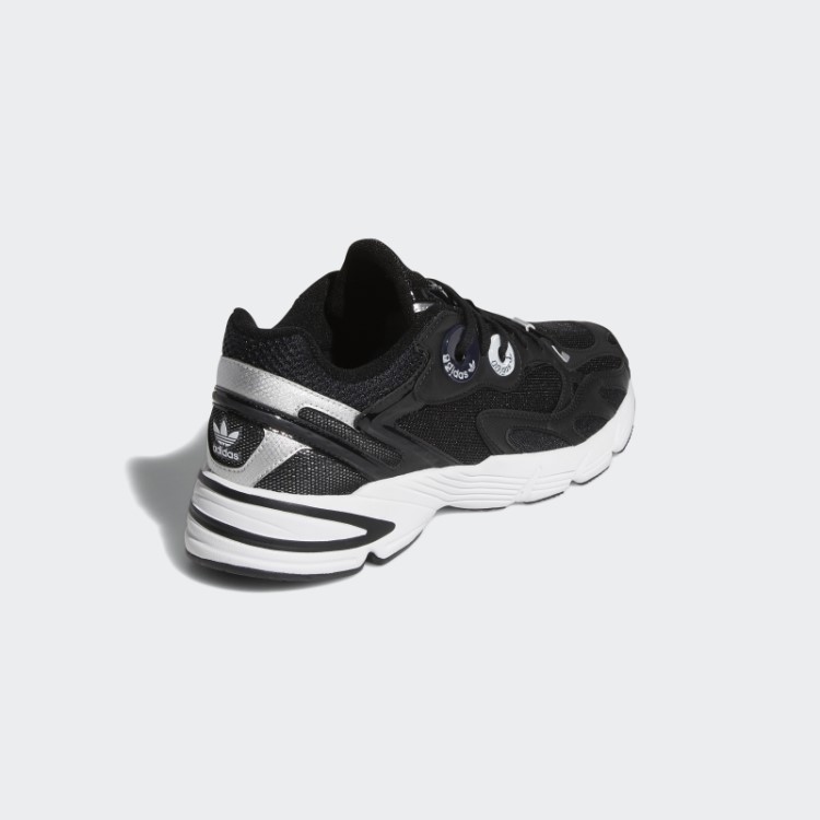 Sapato Preto Adidas Astir