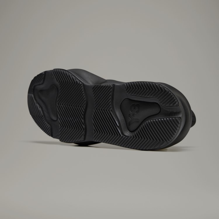 Y-3 Kaiwa Adidas Elegante