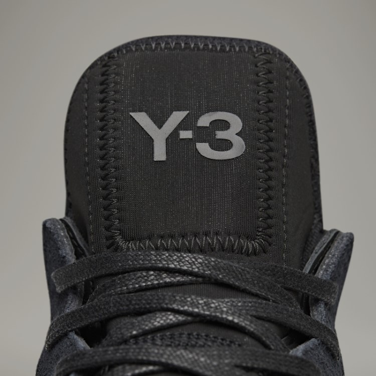 Y-3 Kaiwa Adidas Elegante