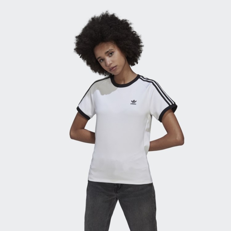 Camiseta Slim Com As Três Listras Adicolor Classics Branca Adidas