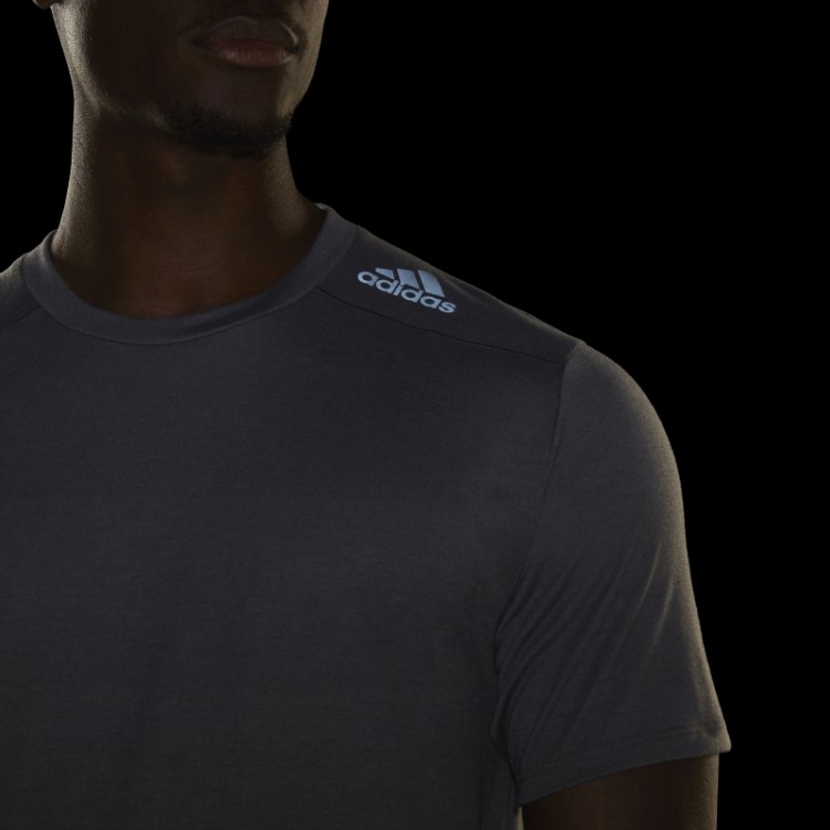 Camiseta Adidas Cinza Projetada Para Treino