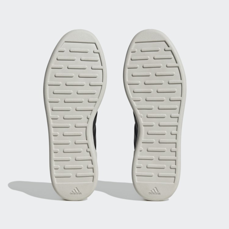 Sapatos Pretos De Renascimento Da Quadra Adidas
