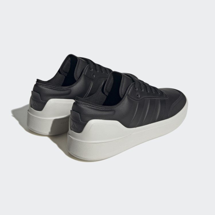 Sapatos Pretos De Renascimento Da Quadra Adidas