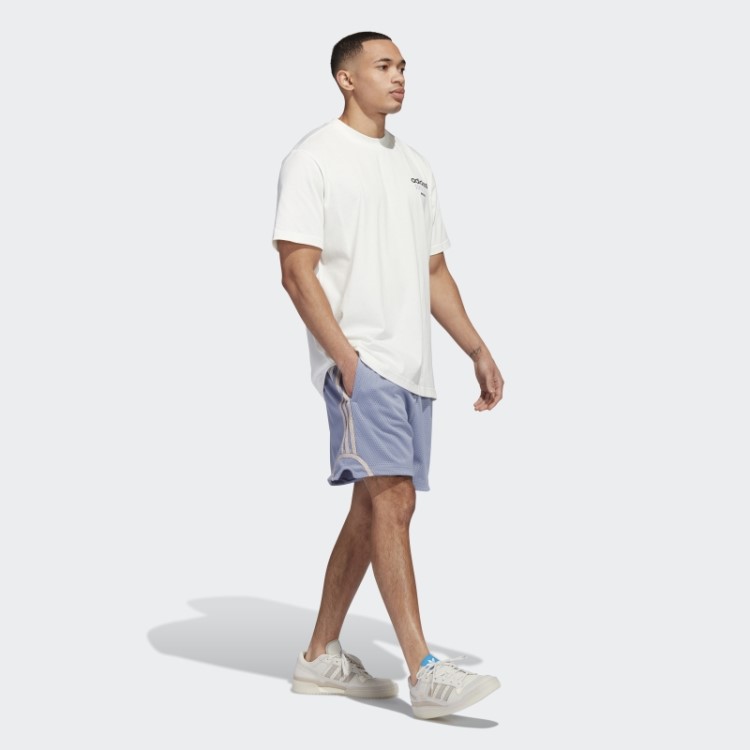 Camiseta Branca Com Estampa Streetball De Basquete Adidas