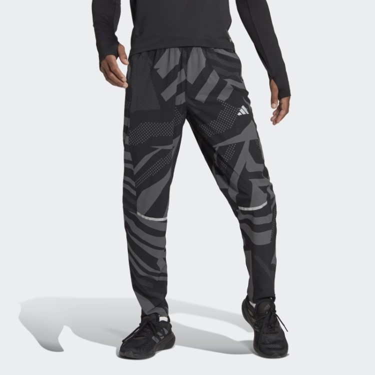 Adidas Possui A Calça Sazonal Preta